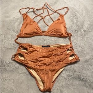 Kendall & Kylie Bikini